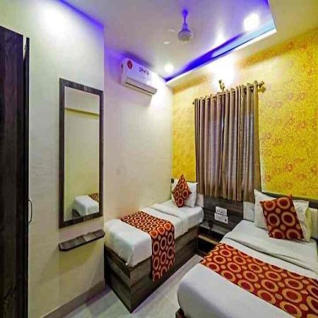 Hotel New Sarah Inn, Andheri West 孟买 外观 照片