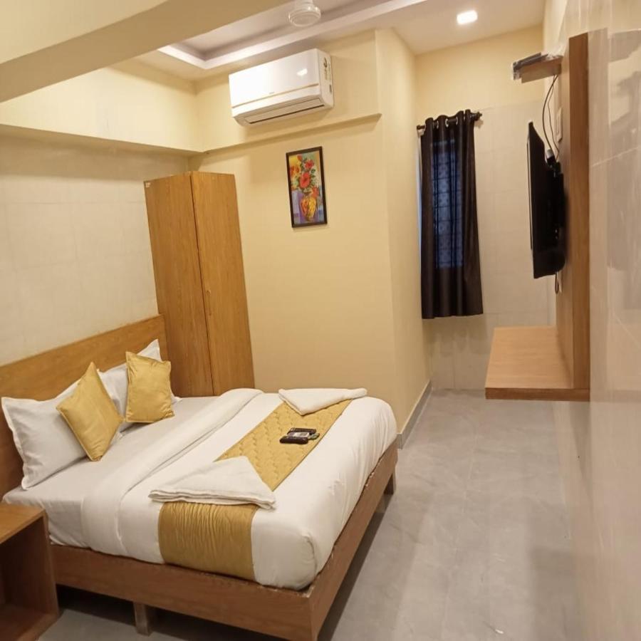 Hotel New Sarah Inn, Andheri West 孟买 外观 照片